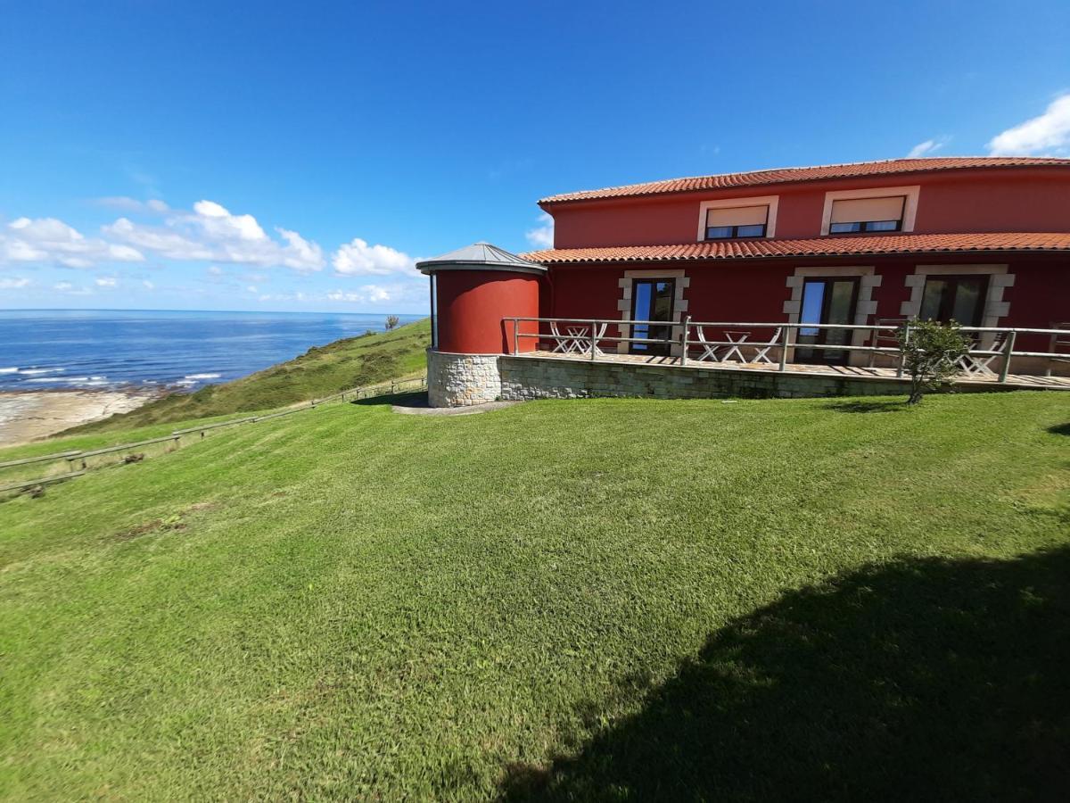 Posada Punta Liñera Hotel San Vicente De La Barquera Bagian luar foto